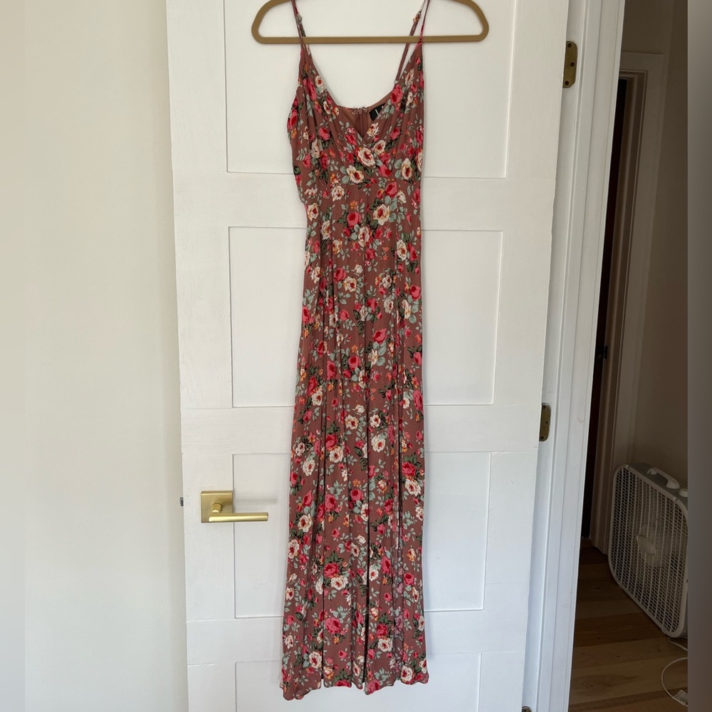 Lulus maxi spaghetti strap dress XS